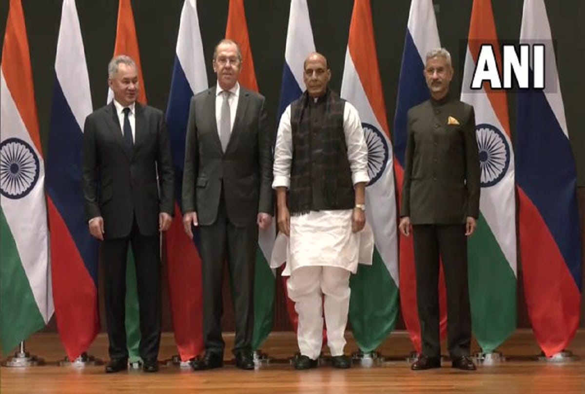 Russia President Vladimir Putin India Visit, PM Modi-Putin Summit to Finalise AK-203 Assualt Rifle Deal