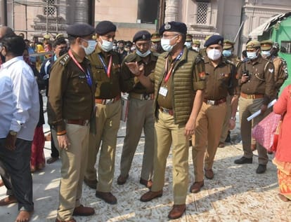 kashi vishwanath corridor inauguration Preparations going fast CP a satish ganesh briefed  officers regarding VVIP arrival