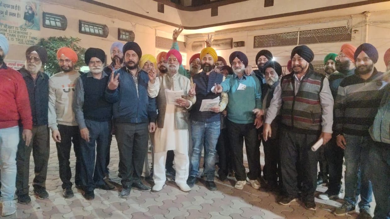 Election of Shri Guru Singh Sabha: 28 office bearers and members were elected unopposed