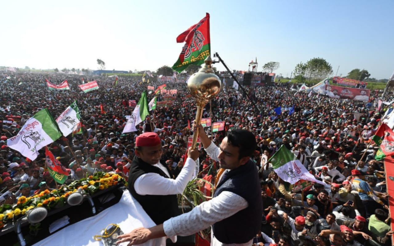 अखिलेश यादव व जयंत चौधरी