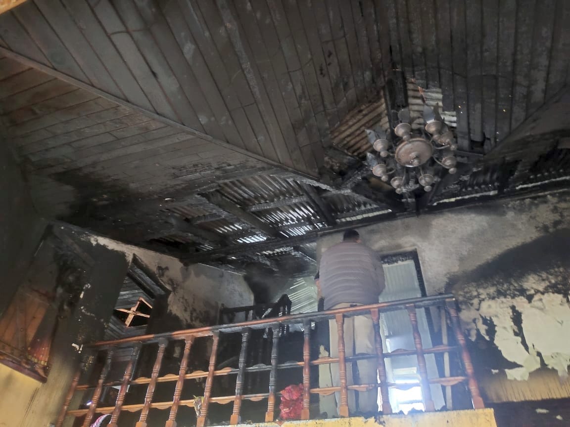 house brunt in prini manali three crore rupees property los