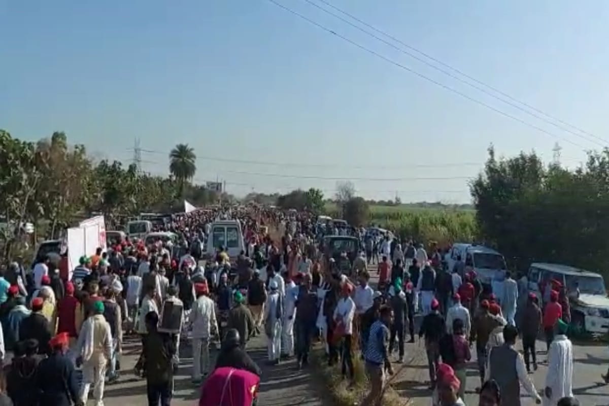 Meerut News: the crowd have  ruckus in rally of Akhilesh and Jayant, and the jam on highway and see photos