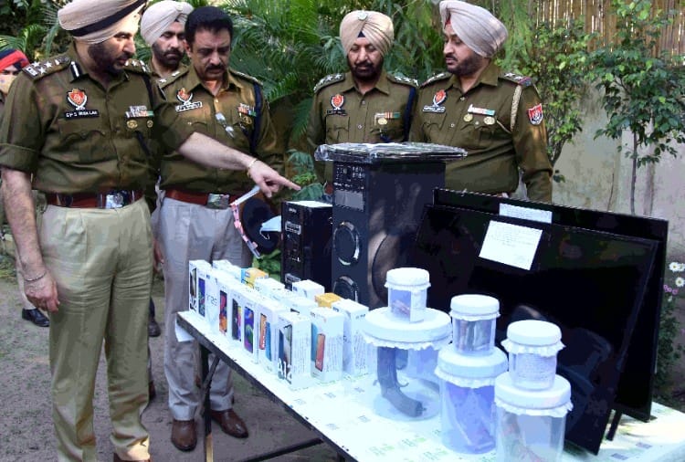 Ludhiana Police solved the robbery in 22 days five accused arrested