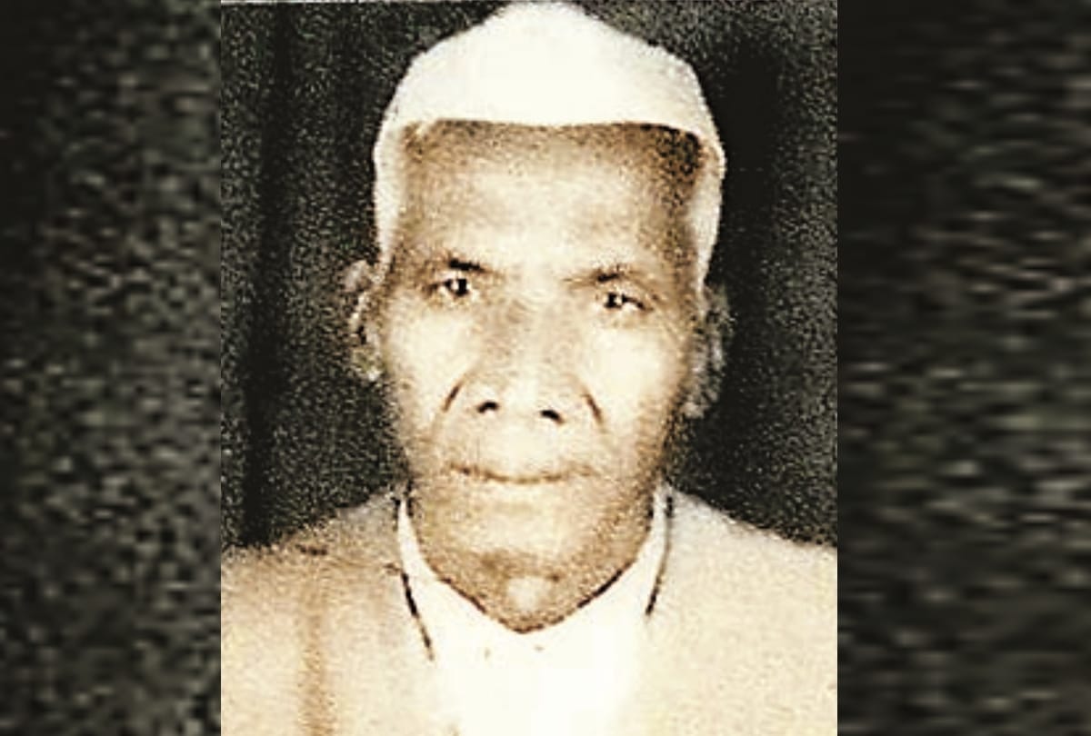 Bhajan Singer Nandram contest election on suggestion of Chaudhary Charan Singh.