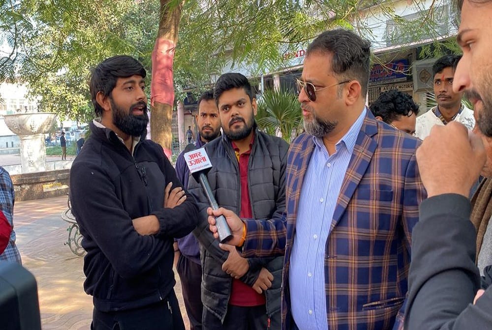UP Assembly Election 2022 lucknow Chai Par Chunavi Charcha Coverage News Updates In Hindi