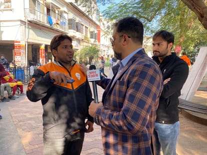 UP Assembly Election 2022 lucknow Chai Par Chunavi Charcha Coverage News Updates In Hindi