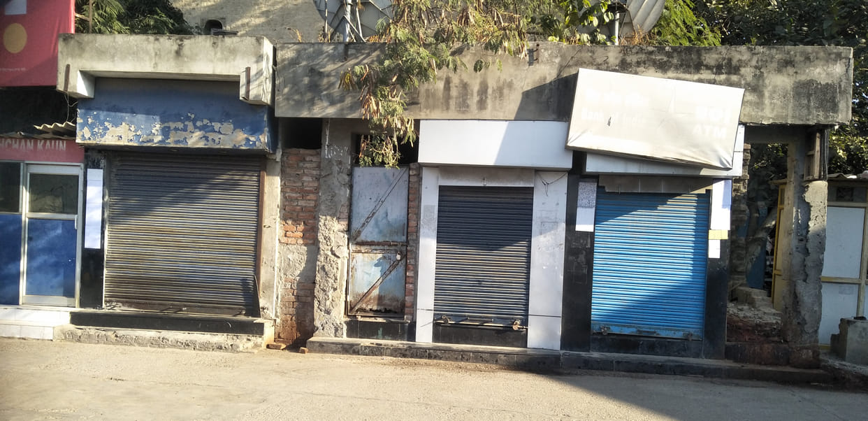 Three ATMs for twenty thousand bus passengers, none for 60 thousand of railways