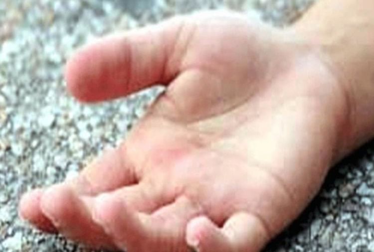 Innocent Dies Due To Gram Grain Getting Stuck In Throat Amar Ujala