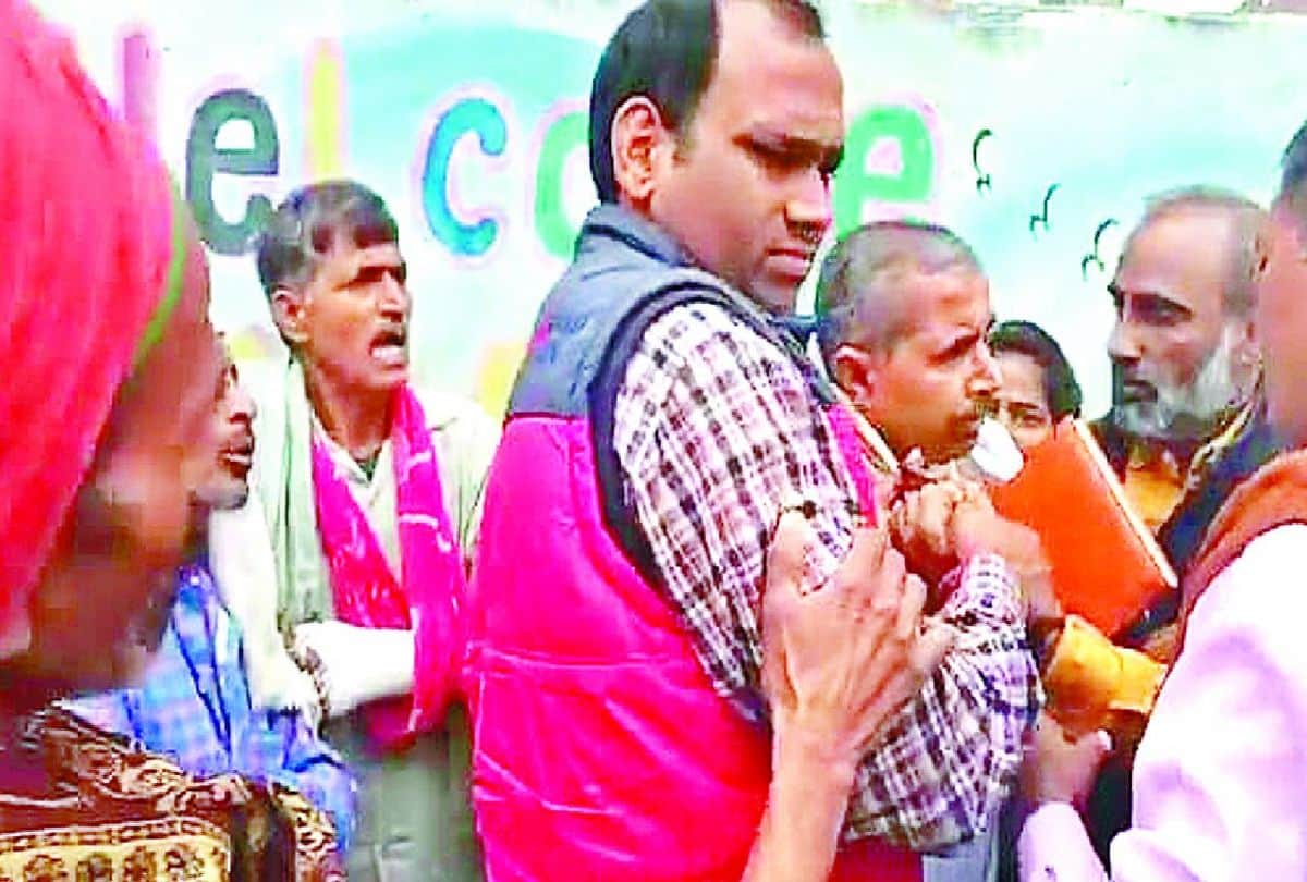 Bsa Mainpuri Beaten Case Nahili Village Composite School Action Against Principal And Teachres