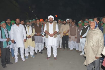 UP: CM Yogi, Deputy CM Keshav Prasad Maurya expressed grief over the death of CDS Rawat