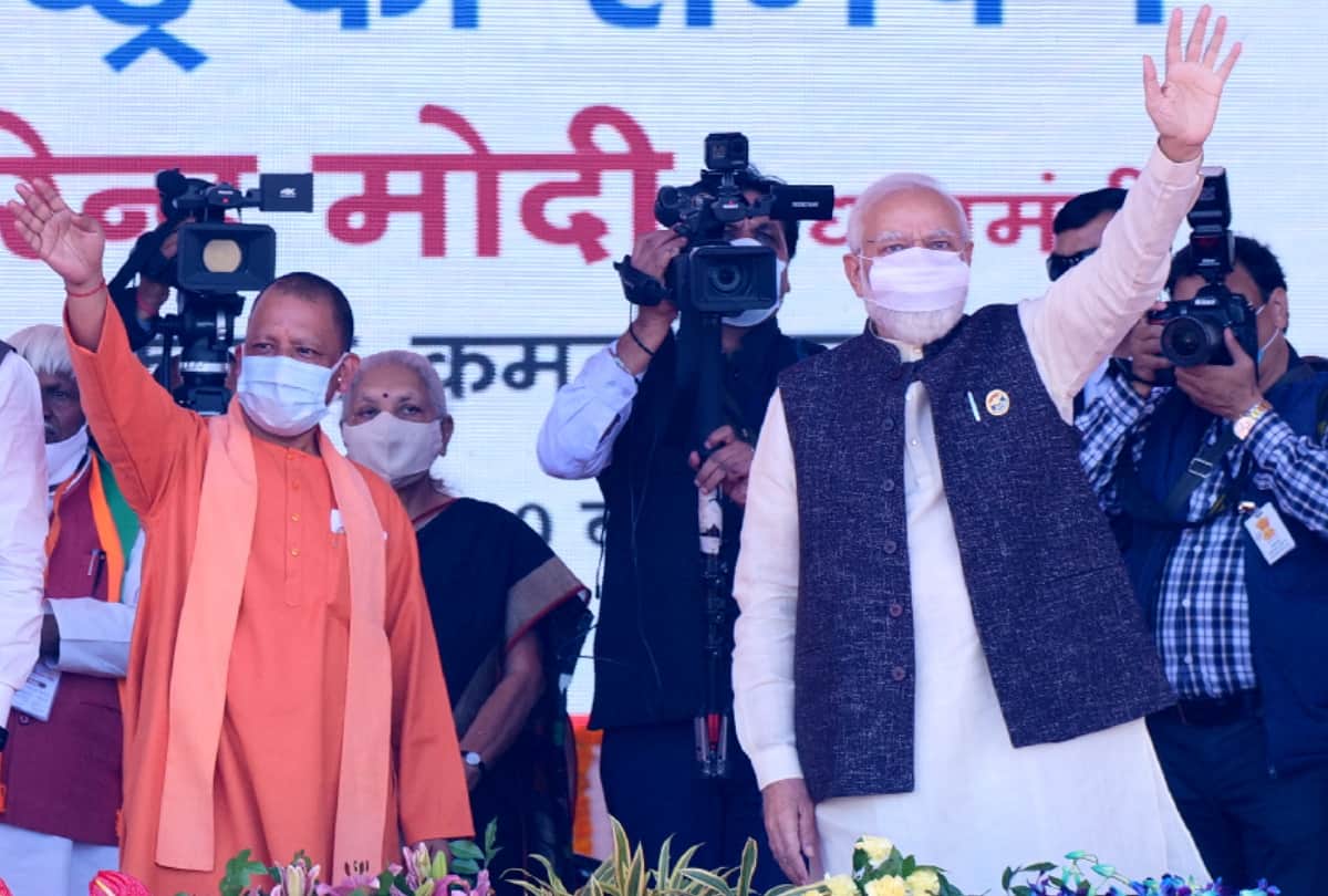 CM Yogi first choice of 70.3 Percentage people in four hot seat