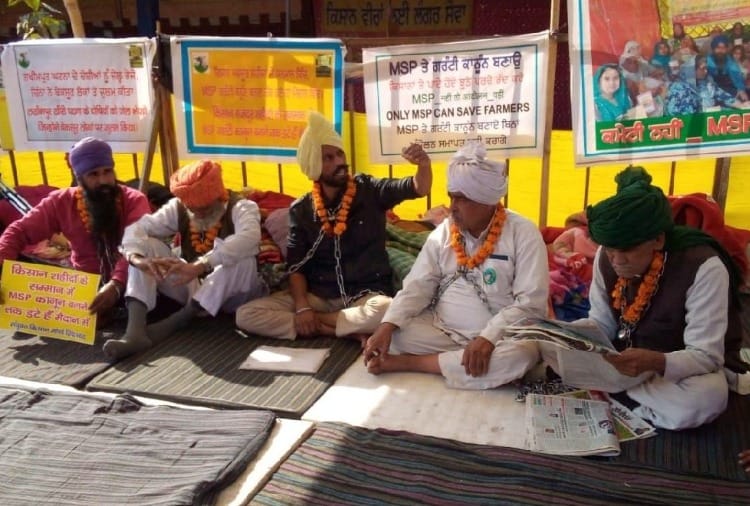 The farmers sitting on hunger strike said not to withdraw the movement without fulfilling all the demands