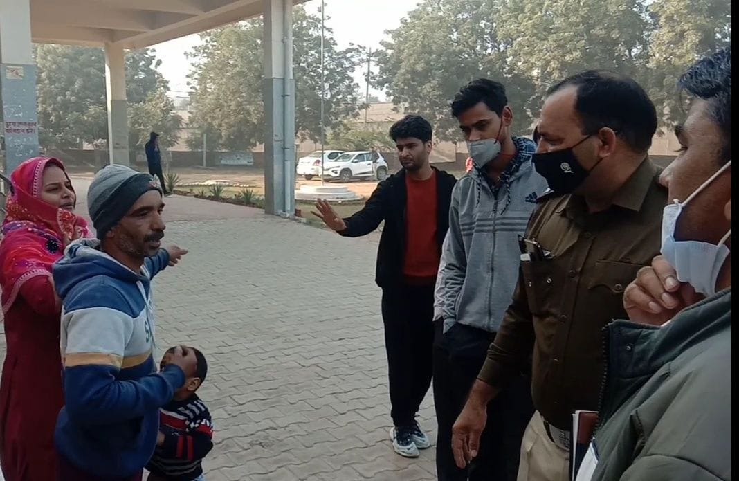 Doctor assaulted if stopped from making video of treatment in emergency