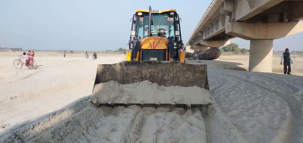 bridge collapsed in shahjahanpur,kolaghat pul
