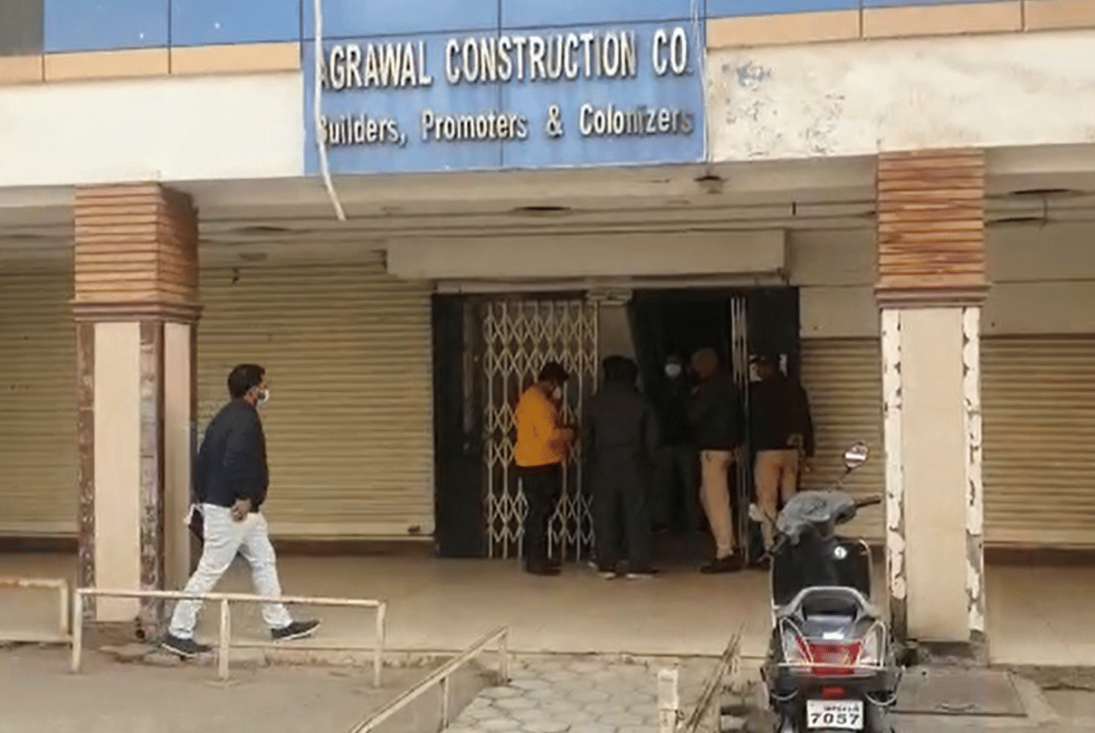 Bhopal: Income tax raids on sage Group, officers arrived together at many places in Bhopal-Indore
