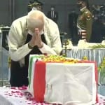 पीएम मोदी ने श्रद्धांजलि दी।