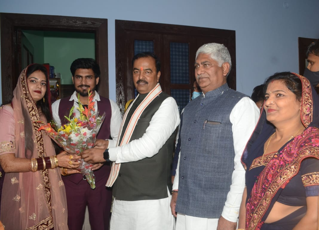Deputy CM reached Jaswant Saini's house to bless the newly wed couple