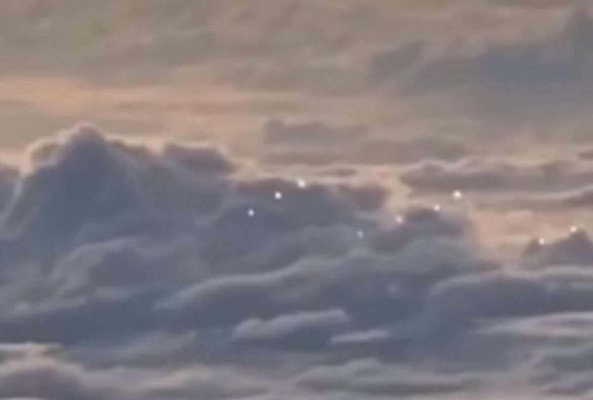 aliens ready to attack on china aliens army showing power video goes viral