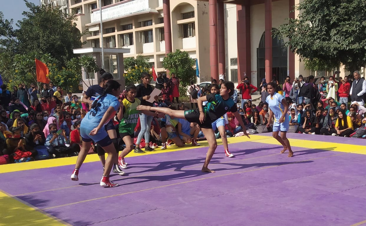 Yaduvanshi Degree College was the winner in Kabaddi competition
