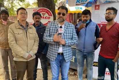 UP Assembly Election 2022 Gorakhpur Chai Par Chunavi Charcha Coverage News Updates In Hindi