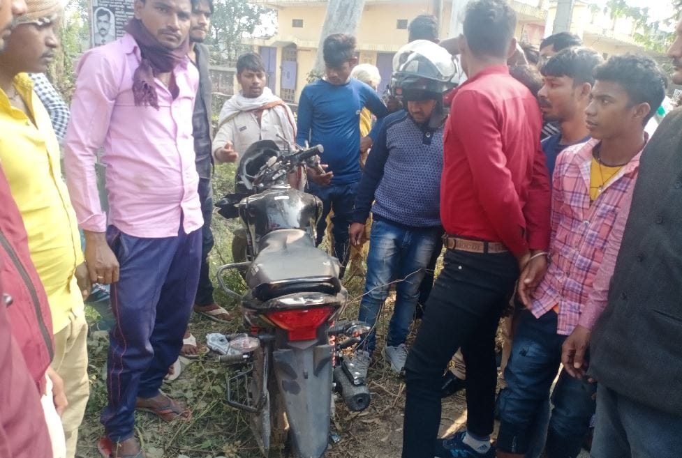 Road accident in ballia jija and sala died in bike magic collision marriage took place six days ago