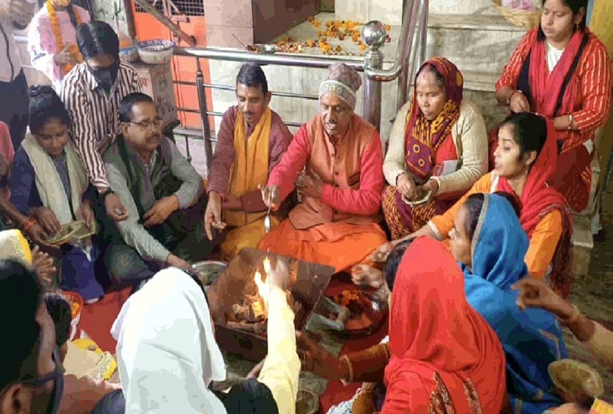 Bipin Rawat Mortal Remains Prayed for the recovery of Captain Varun