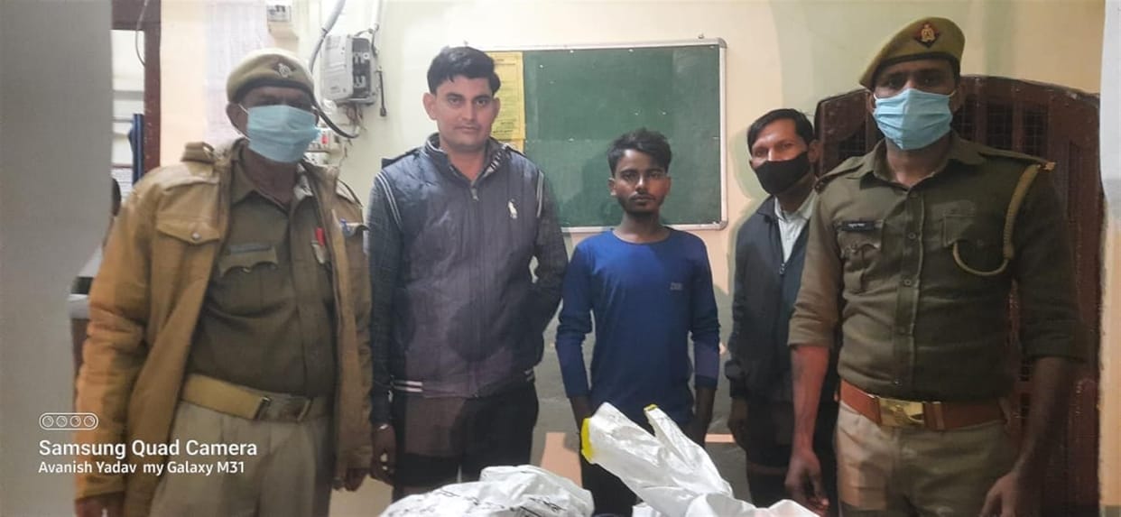 Hathras: Two people arrested while selling counterfeit parts