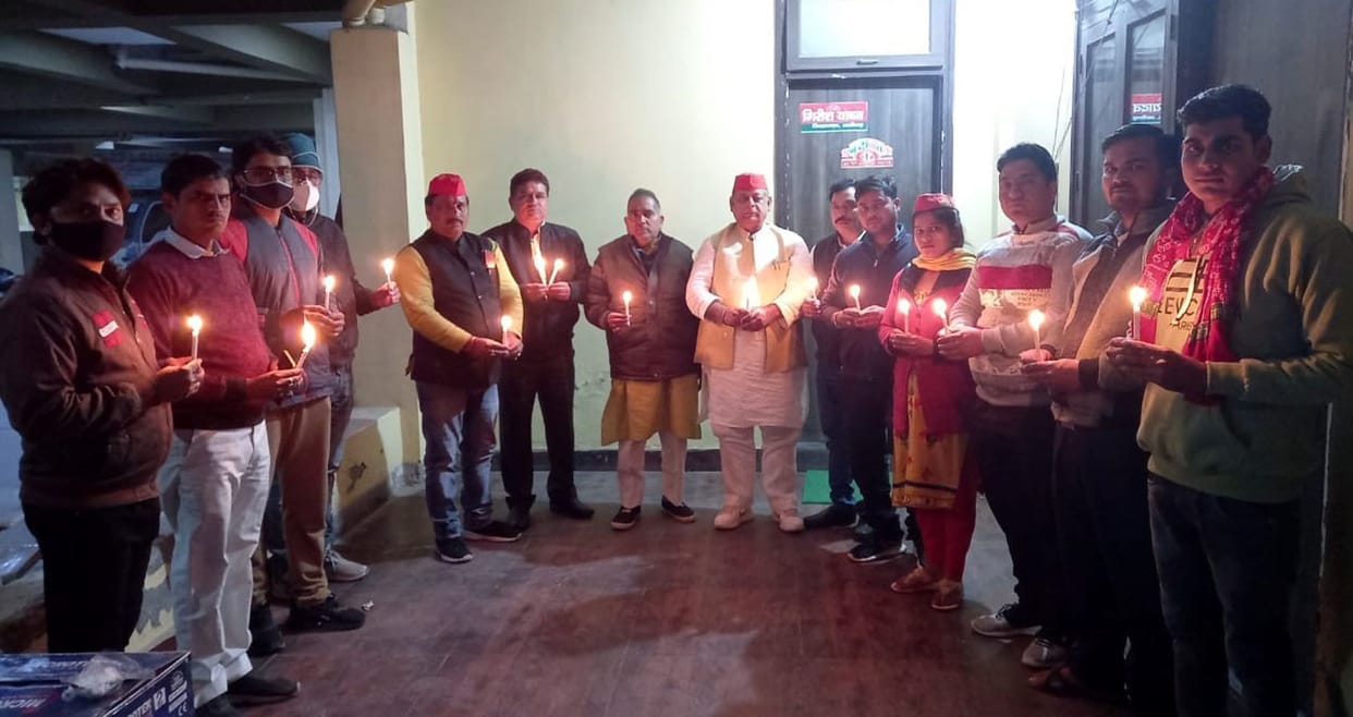Tributes paid to CDS General Bipin Rawat
