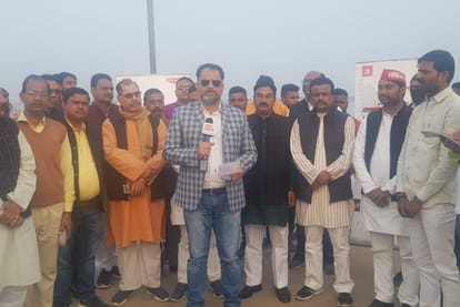 UP Assembly Election 2022 Gorakhpur Live Debates and Discussions Coverage News Updates in Hindi