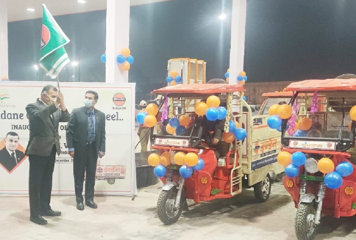 IOCL to set up ten thousand EV charging stations in country in the next three years