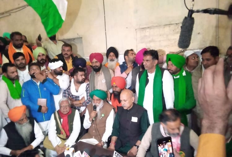 Farmers will pay tribute to soldiers martyred in helicopter crash