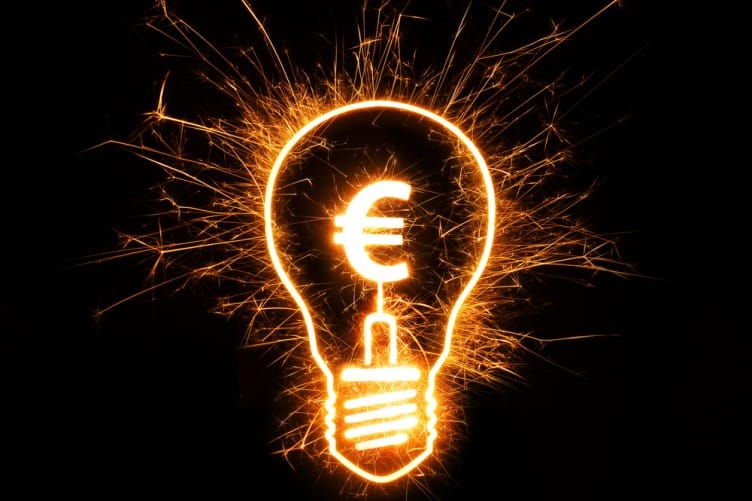Fill the bill online and get a cash reward of 2100, made rural consumers aware about depositing electricity bill