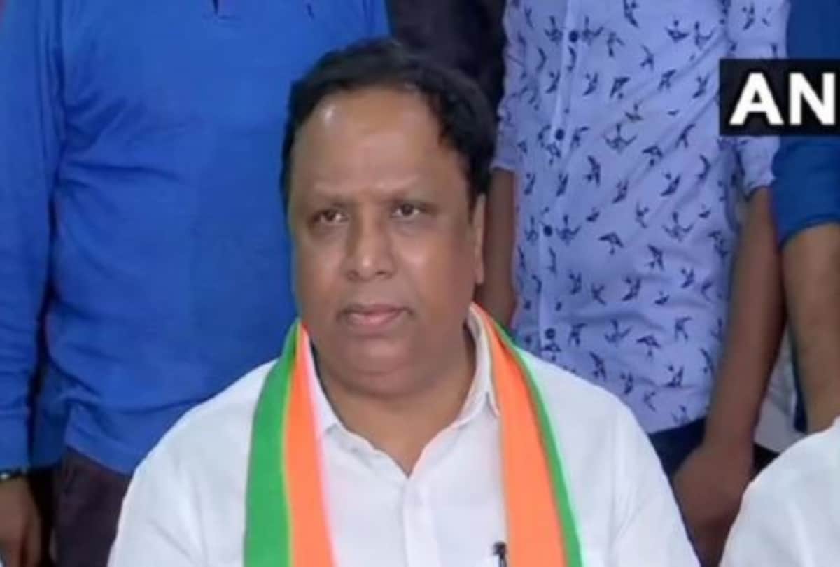 Ex BJP functionary Mohit Kambojs tweet hints at imminent arrest of big NCP leader