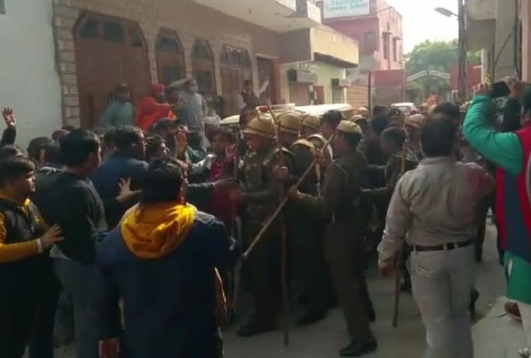 Uproar in the name of conversion in Rohtak of Haryana