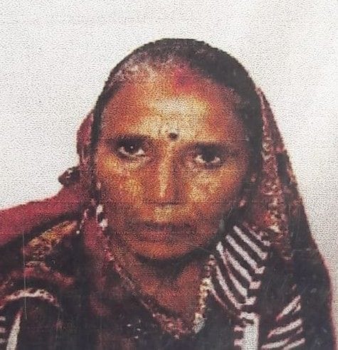 Hathras: Old man's health deteriorated in moving train, death