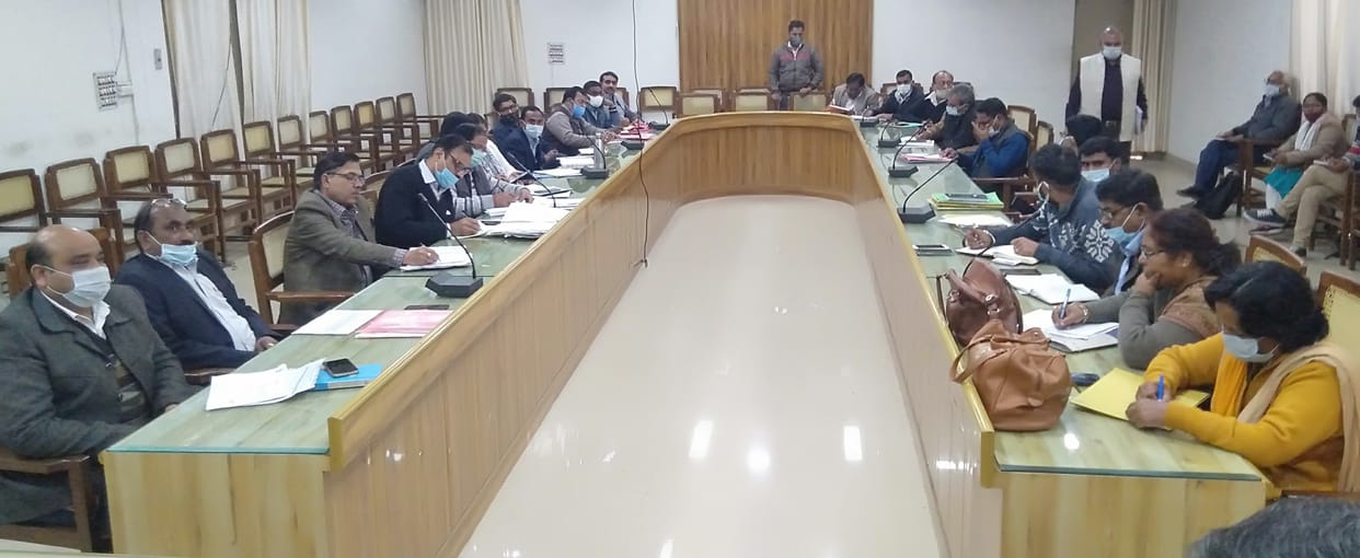 Expressed displeasure towards departments with poor progress