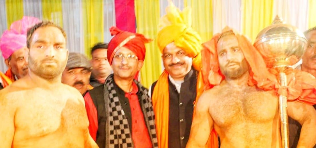 Sukh Babbehali won the wrestling of Pir Gons temple