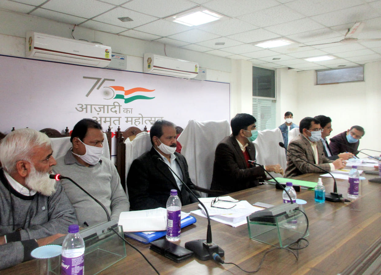 Equip all schools with necessary facilities: DM