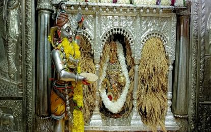 Maa Annapurna Jayanti: The storehouse of food and wealth is filled with the grace of Maa Annapurna, today Pras