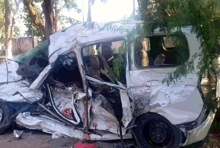 Four killed in car and truck collision in Patiala of Punjab