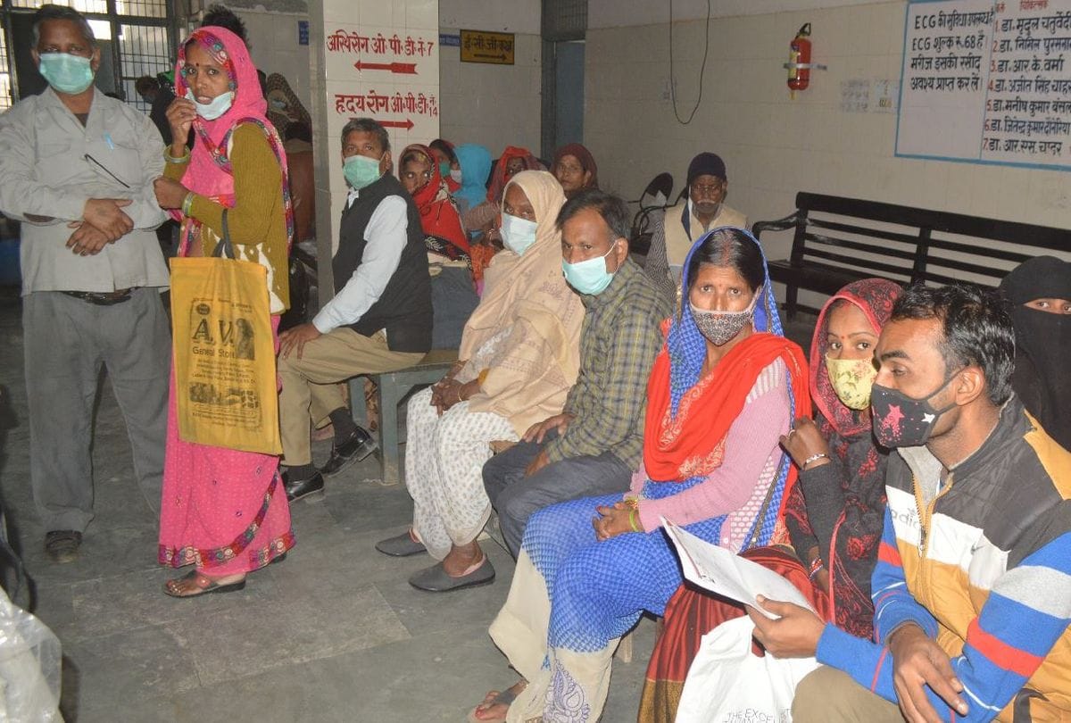 Junior Doctors Strike In Emergency And Icu From Today At Sn Medical College Agra