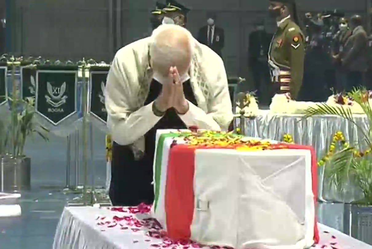 The mortal remains of CDS General Bipin Rawat and others being brought out of IAF aircraft that arrived at Palam airbase from Sulur