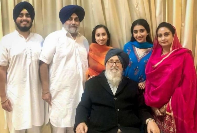Former Punjab CM Parkash Singh Badal will Campaign for Akali Dal in Punjab Assembly Election 2022