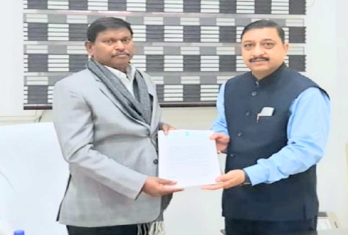 Sirmaur: MP Kashyap raised the issue of Hati community with the Union Minister