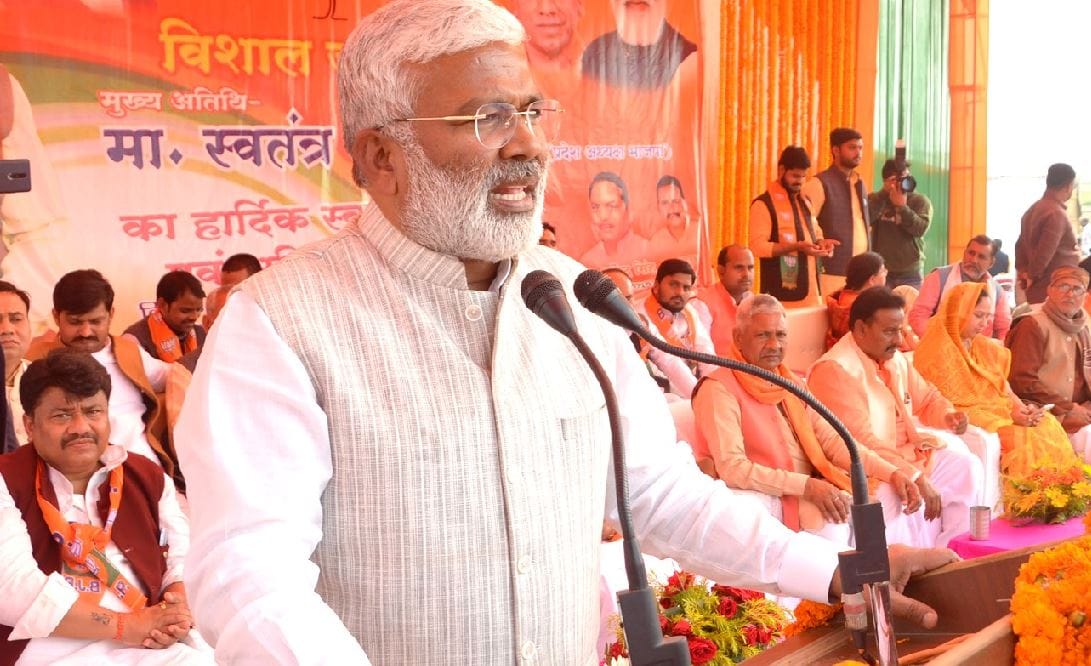 UP: BJP state president attacked SP, said - Mafia Mukhtar, is it useless to send Azam Khan to jail