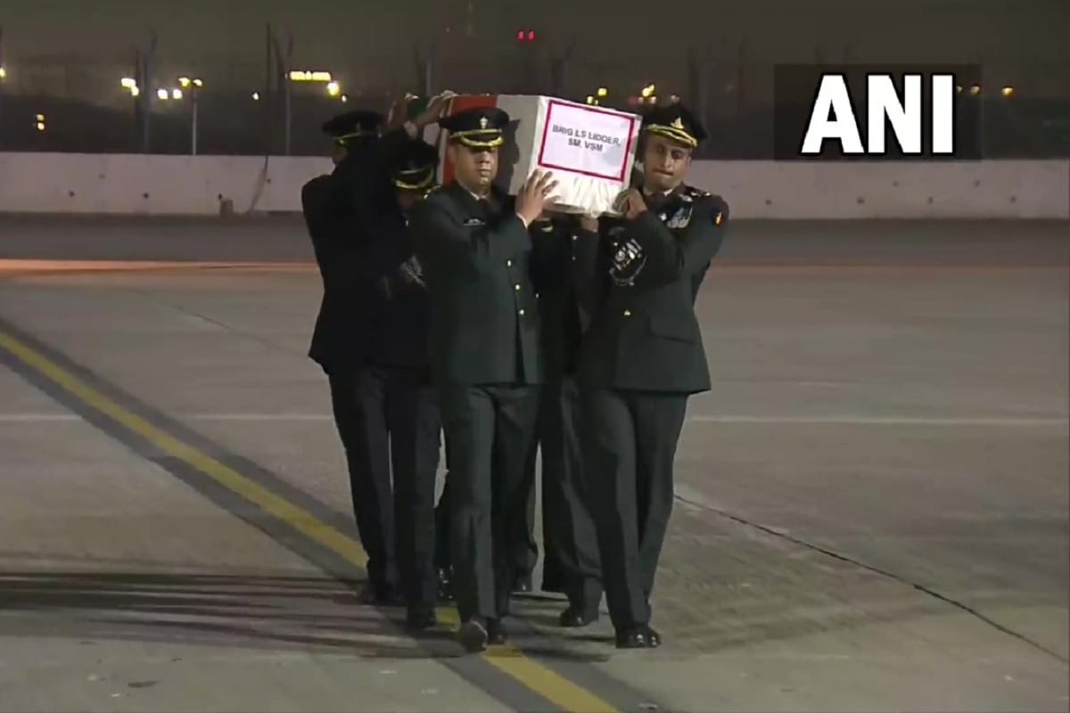 mortal remains of CDS Bipin Rawat and others brought to Palam Airbase in Delhi see images Tamil Nadu Helicopter Crash news