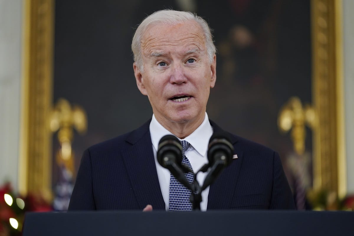 us president joe biden said minimum age for purchasing weapons should be raised from 18 to 21