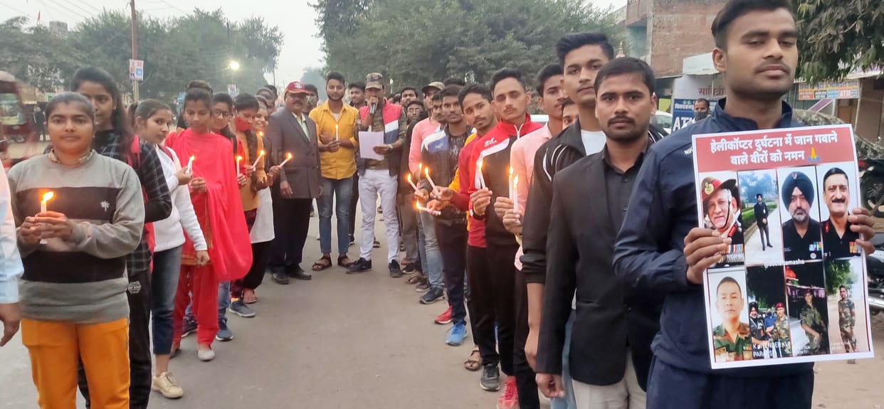 Candle march in memory of martyrs