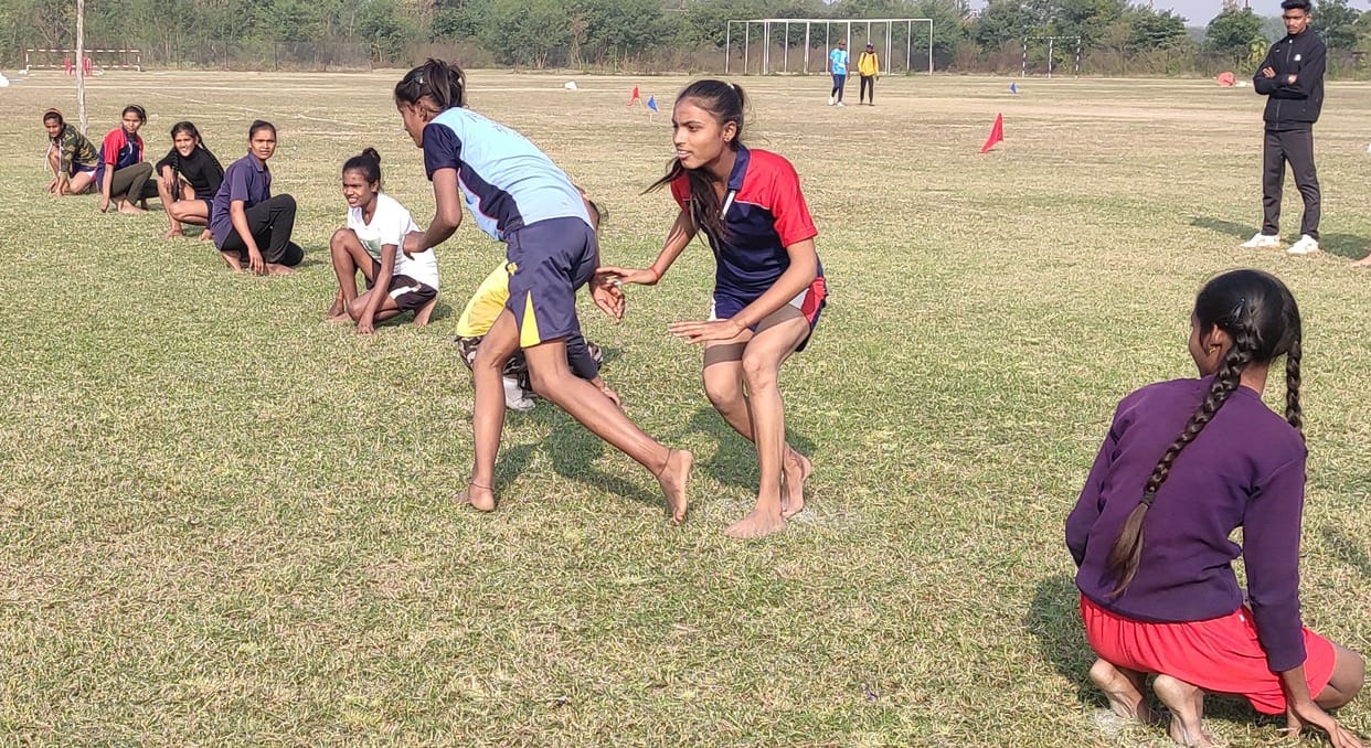 The dominance of the players of Bival and Purbapatai