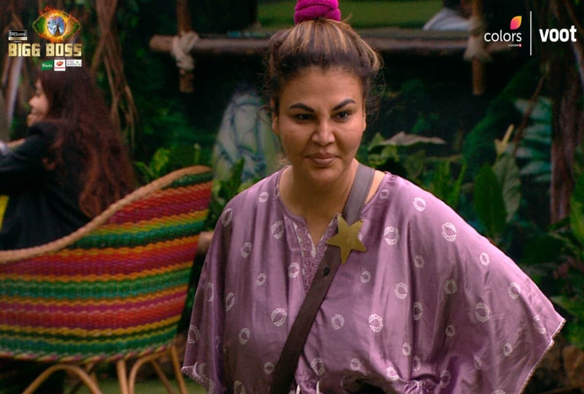 Bigg Boss 15 devoleena bhattacharjee threatens to slap Rashmi Desai and abhijeet bichukale fight in the house